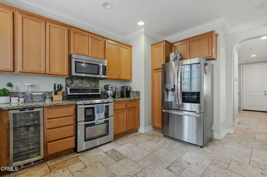 08-Kitchen