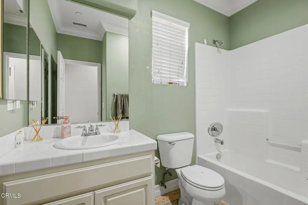 17-Bathroom 2