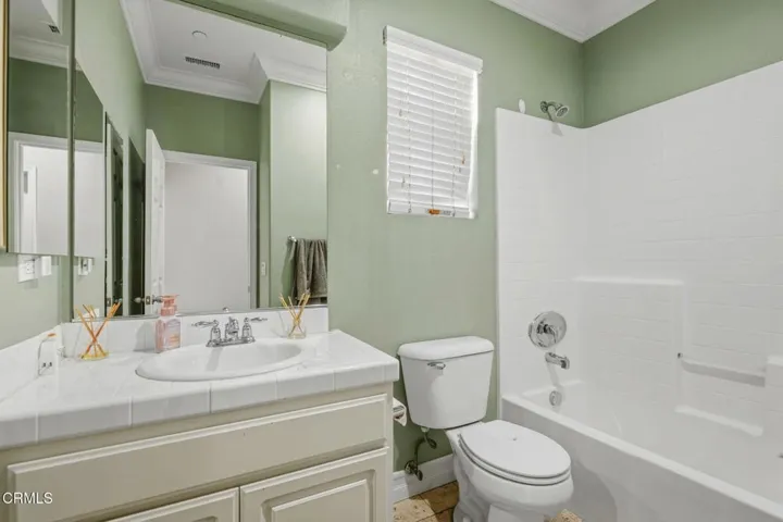 17-Bathroom 2
