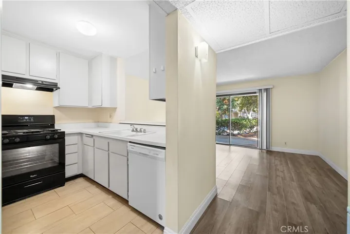 208 Orange Blossom, Irvine, California 92618