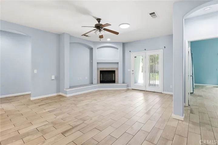 44154 Coral, Lancaster, California 93536
