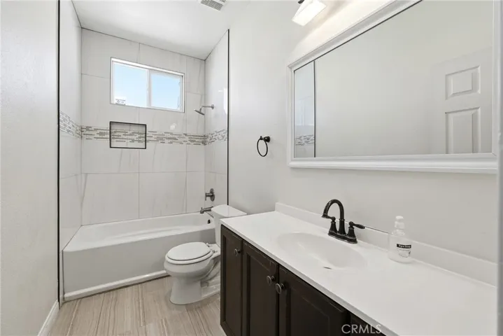 44154 Coral, Lancaster, California 93536