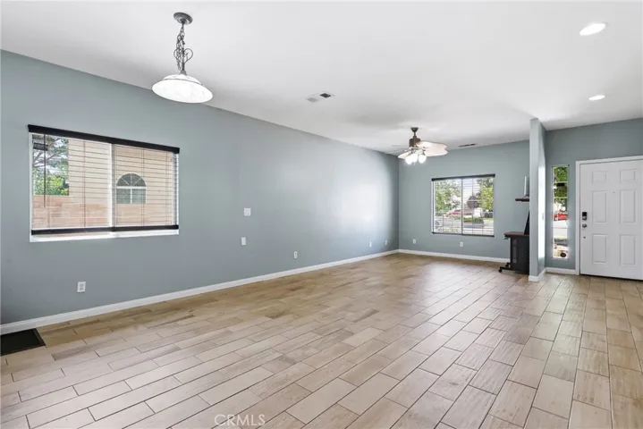 44154 Coral, Lancaster, California 93536