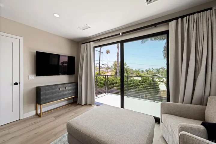 , San Diego, California 92107