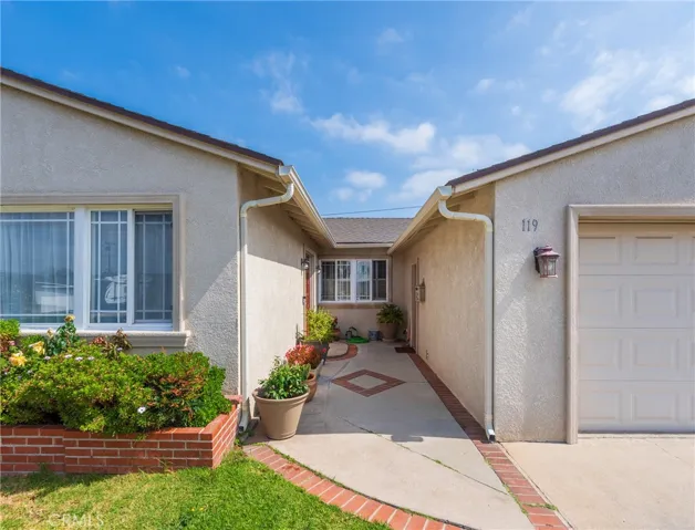 119 W 225th Street, Carson, California 90745