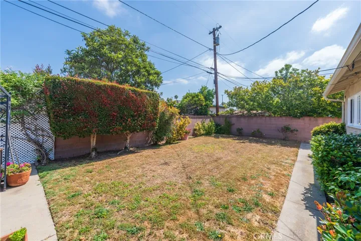 119 W 225th Street, Carson, California 90745