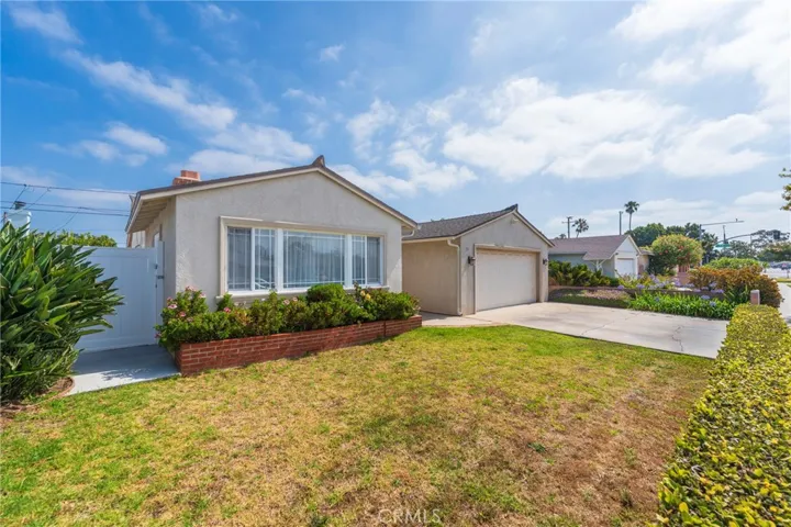 119 W 225th Street, Carson, California 90745