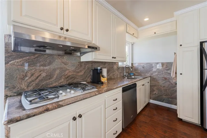 119 W 225th Street, Carson, California 90745