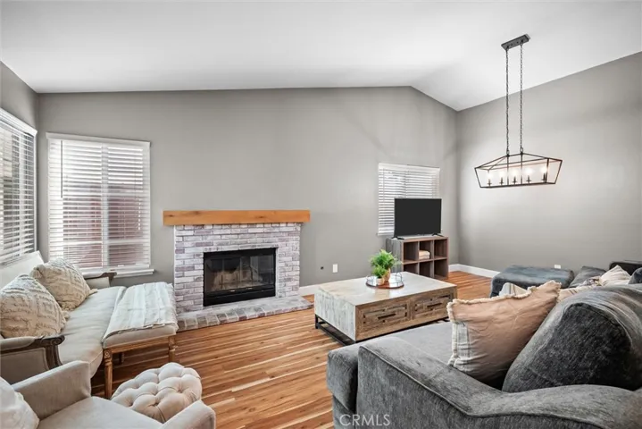 19288 White Dove, Riverside, California 92508