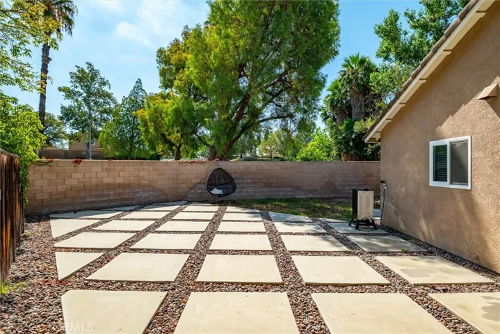 19288 White Dove, Riverside, California 92508