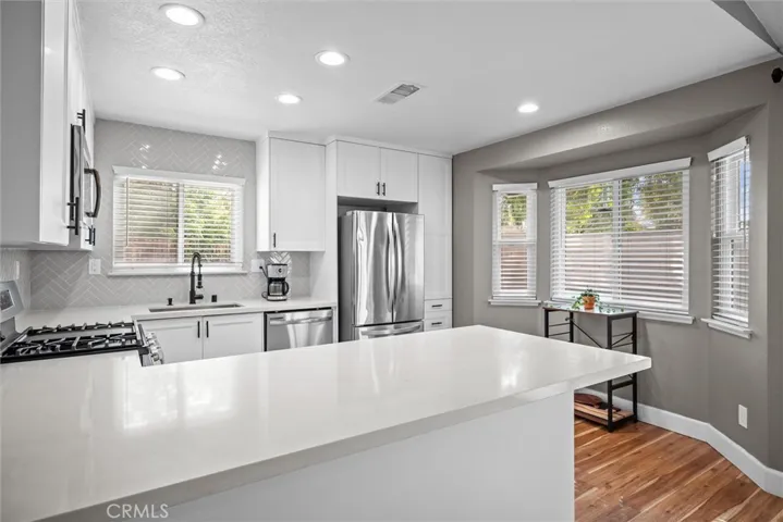 19288 White Dove, Riverside, California 92508