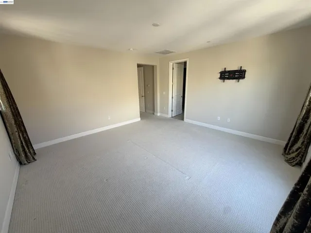 1695 N Terracina Dr, Dublin, California 94568