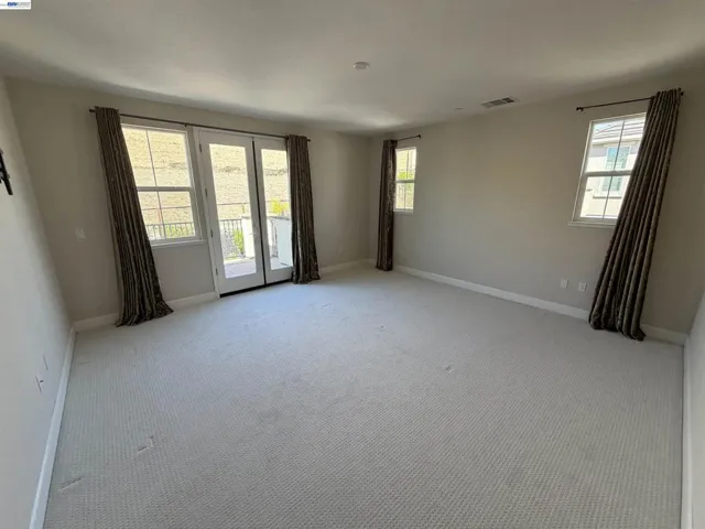 1695 N Terracina Dr, Dublin, California 94568