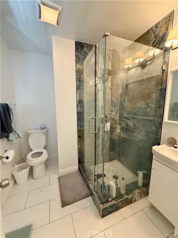 1188 W 28th, Los Angeles, California 90007