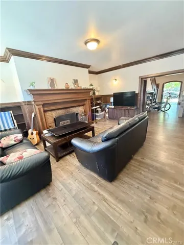 1188 W 28th, Los Angeles, California 90007