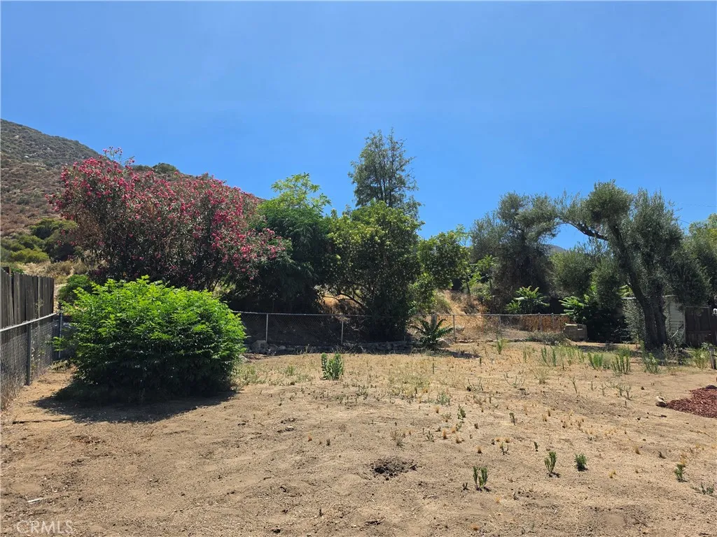 18173 Ballard, Lake Elsinore, California 92530 — photo 5