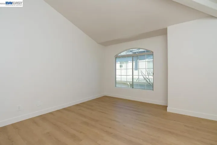 8591 Via Mallorca F, San Diego, California 92037