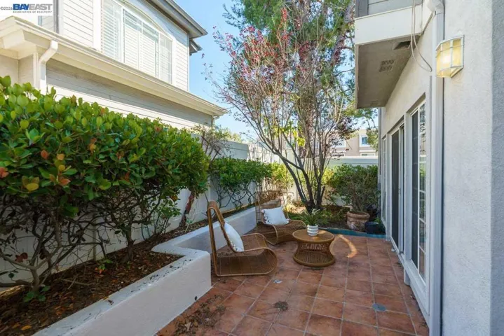 8591 Via Mallorca F, San Diego, California 92037