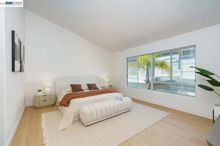 8591 Via Mallorca F, San Diego, California 92037
