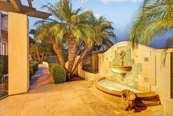 7206 Aviara Drive, Carlsbad, California 92011