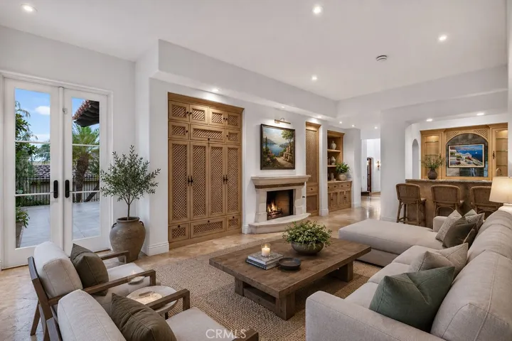 Virtual Staging