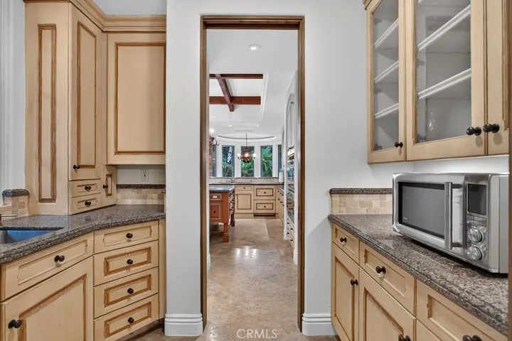 7206 Aviara Drive, Carlsbad, California 92011