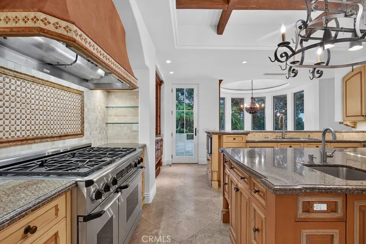 7206 Aviara Drive, Carlsbad, California 92011