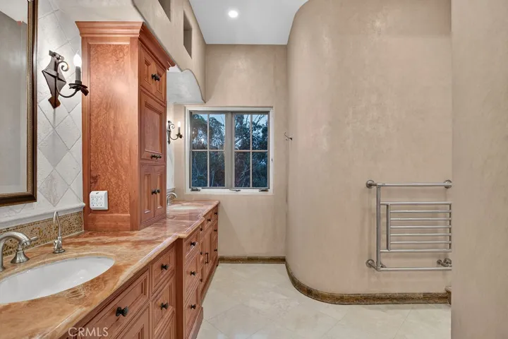 7206 Aviara Drive, Carlsbad, California 92011
