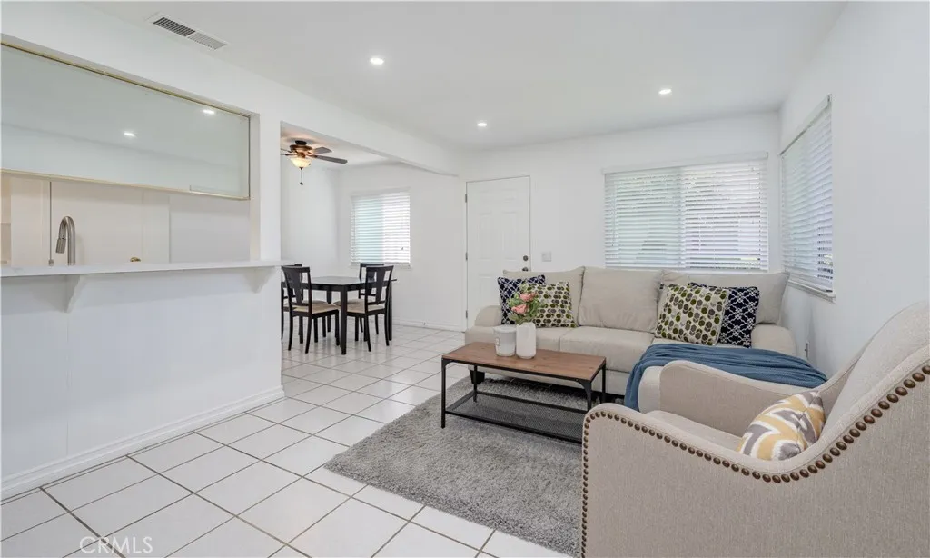 1009 S Mantle 138b, Santa Ana, California 92705 — photo 4
