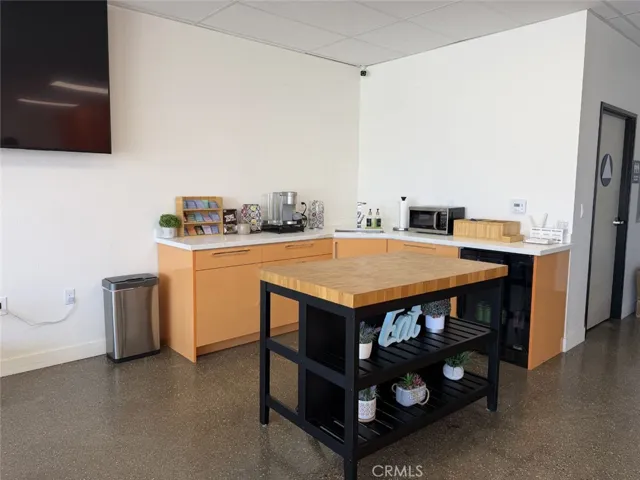 3069 Foothill, La Crescenta, California 91214 — photo 4