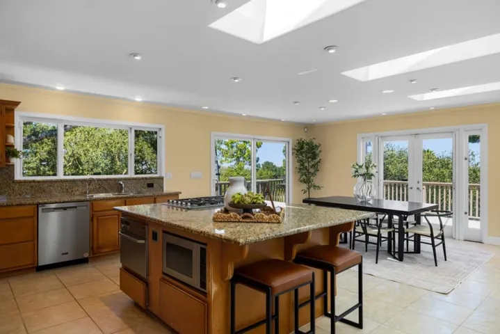 12290 Saddle Road, Carmel Valley, California 93924