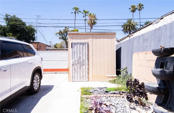 1455 W 60th Street, Los Angeles, California 90047
