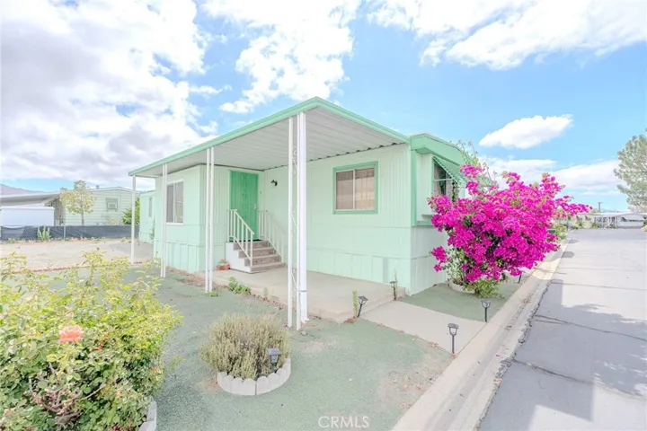 1499 Old Mountain, San Jacinto, California 92583