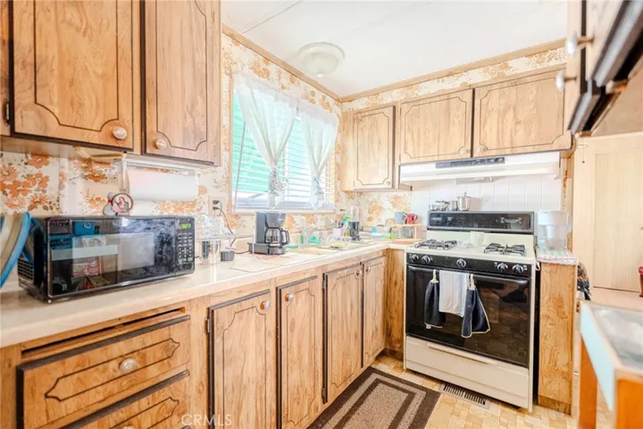 1499 Old Mountain, San Jacinto, California 92583