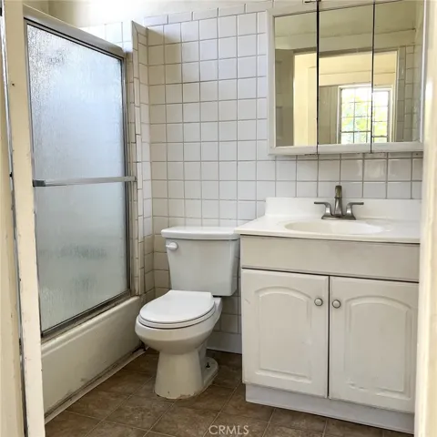 325 N Palos Verdes 2, San Pedro, California 90731