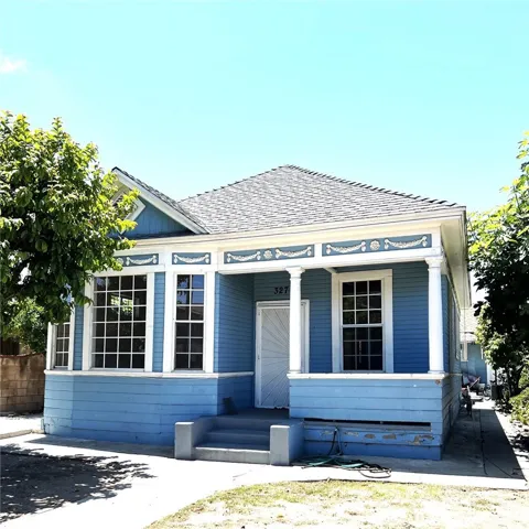 Victorian 3 bedroom front home