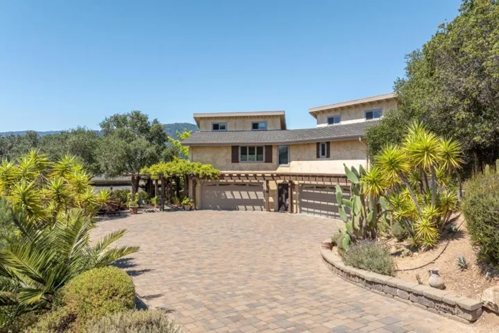 15286 Via La Gitana, Carmel Valley, California 93924