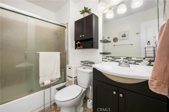 22996 Caminito Mar, Laguna Hills, California 92653