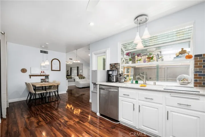 22996 Caminito Mar, Laguna Hills, California 92653