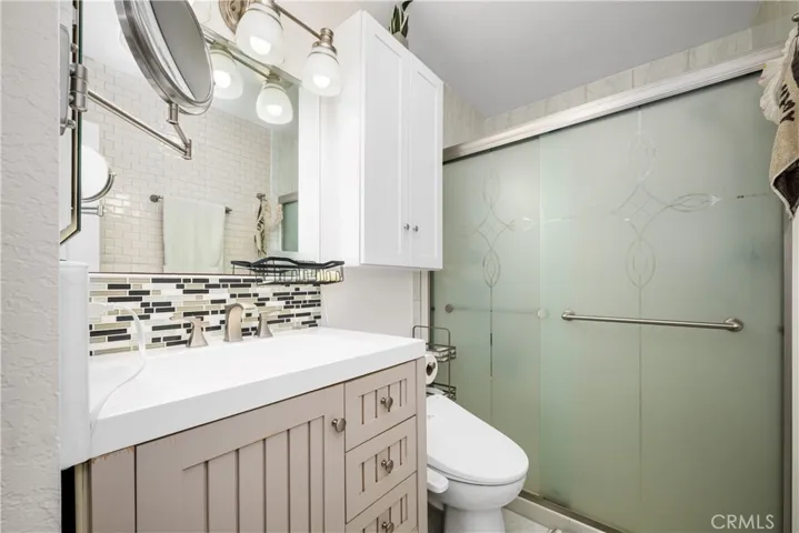 22996 Caminito Mar, Laguna Hills, California 92653