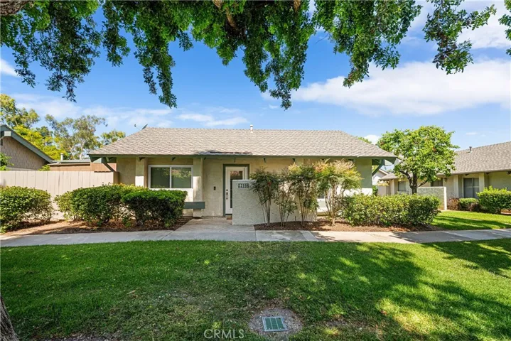 22996 Caminito Mar, Laguna Hills, California 92653