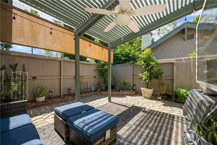 22996 Caminito Mar, Laguna Hills, California 92653