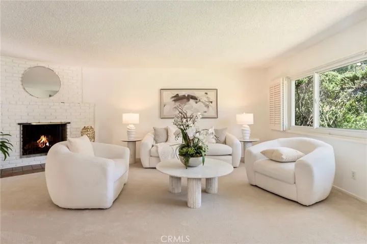 561 Sierra Meadows, Sierra Madre, California 91024