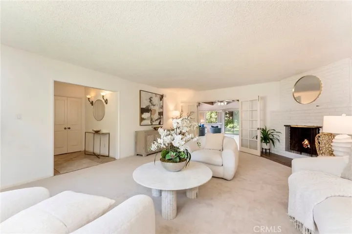 561 Sierra Meadows, Sierra Madre, California 91024