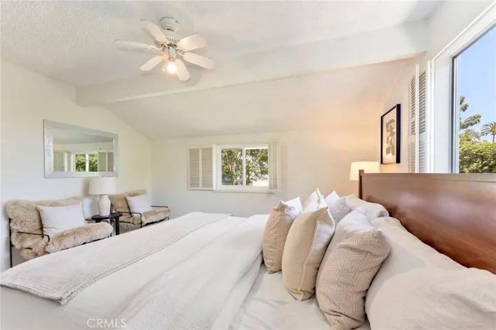 561 Sierra Meadows, Sierra Madre, California 91024