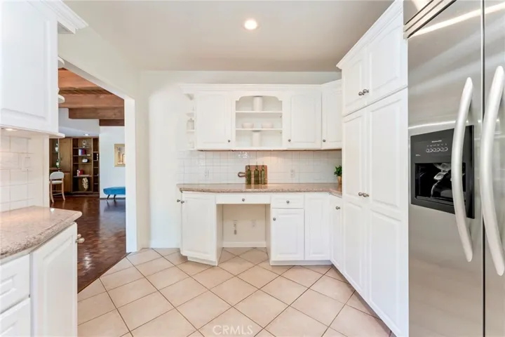 561 Sierra Meadows, Sierra Madre, California 91024
