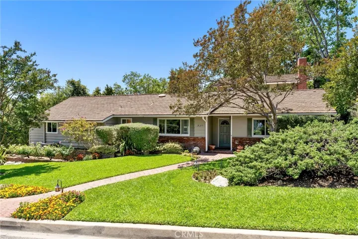 561 Sierra Meadows, Sierra Madre, California 91024