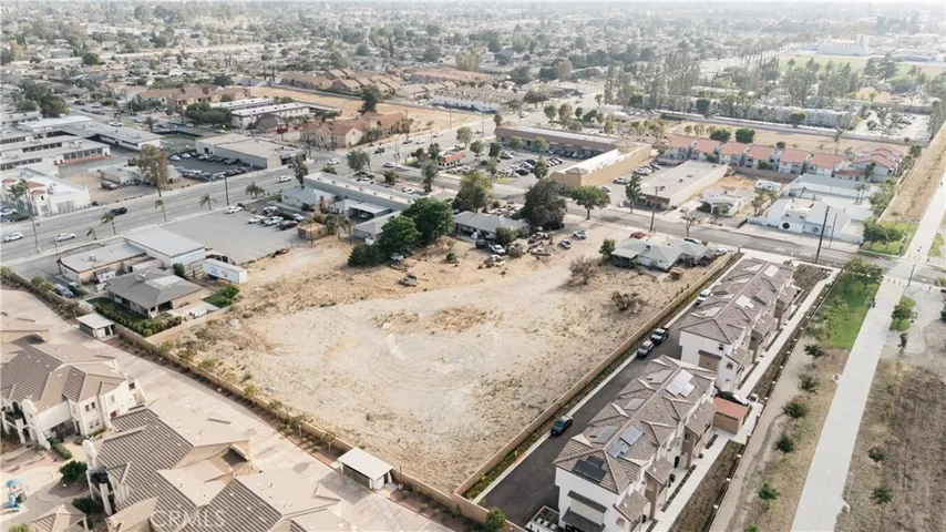 8447 Tamarind, Fontana, California 92335