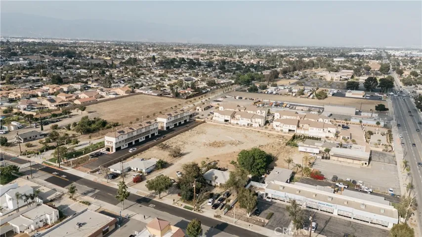 8447 Tamarind, Fontana, California 92335