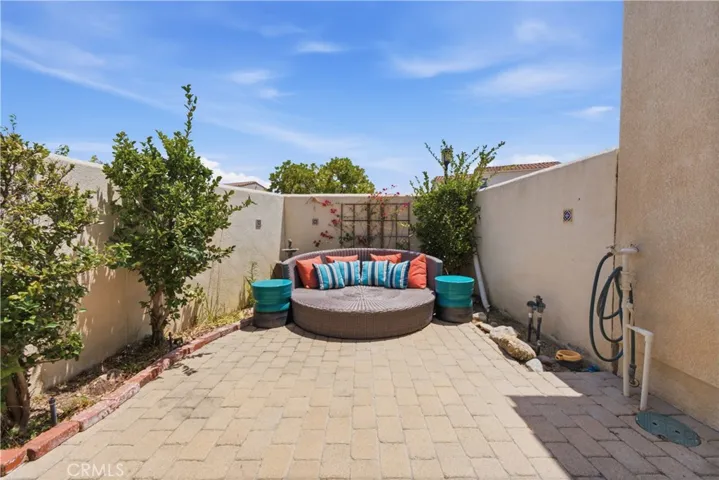 11501 Cararra, Porter Ranch, California 91326